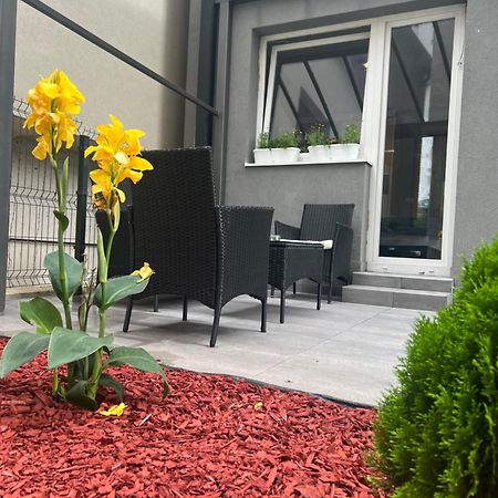 Elena Lux Apartment Užice Екстериор снимка