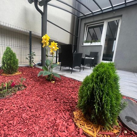 Elena Lux Apartment Užice Екстериор снимка